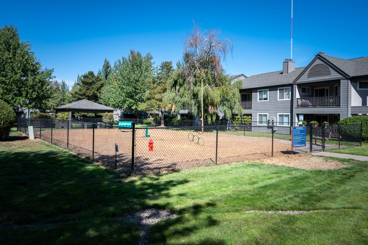 Boulders on the River Apartments in Eugene, OR